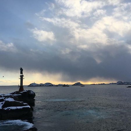 Svinoya, Hyggelig Leilighet Svolvær Εξωτερικό φωτογραφία